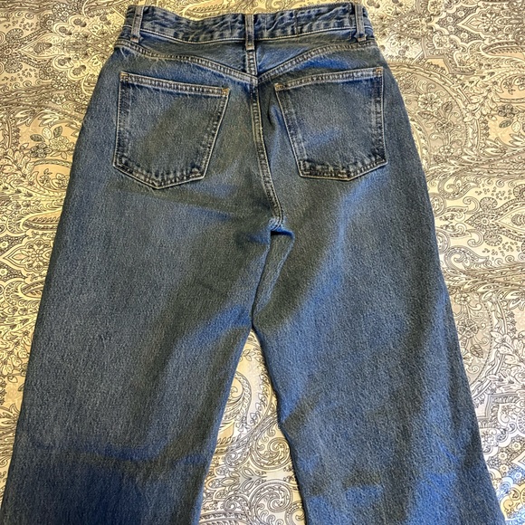 ZARA HIGH RISE WIDE LEG DISTRESSED JEANS - FULL LENGTH - Picture 6 of 7